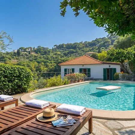 With Pool E Jacuzzi Free Parking Ac